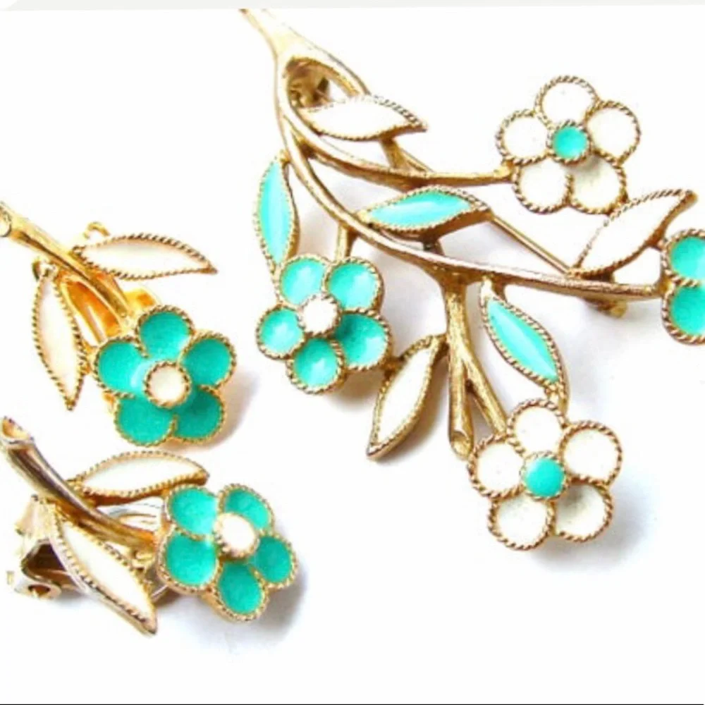 Jewelry Set Brooch Earrings White Turquoise